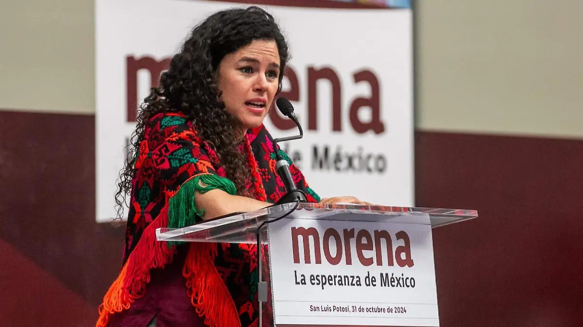 Luisa Alcalde desmiente renuncia a la presidencia de Morena