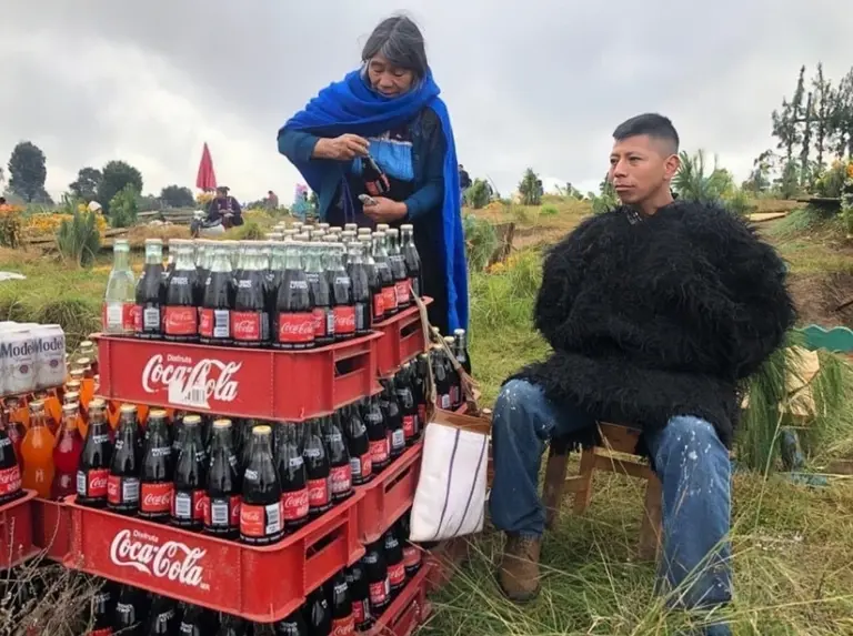 El pueblo que más consume Coca-Cola en México es: