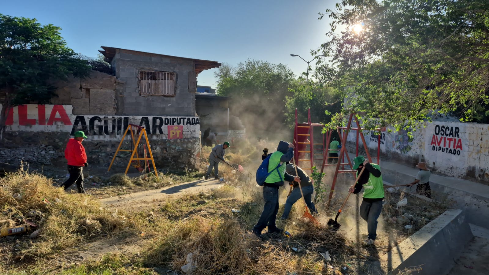 REALIZA FUERZA JUVENIL DEL VERDE INTERVENCIÓN EN TRES PARQUES DE JUÁREZ