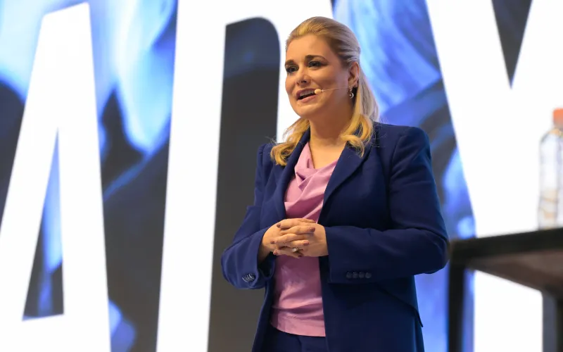 FUERTE CRÍTICA AL INFORME DE MARU. . . PARRAL, EL EPICENTRO DE LA INCOMPETENCIA. . . BERTHITA GÓMEZ FONG EN RESGUARDO DOMICILIARIO. . .