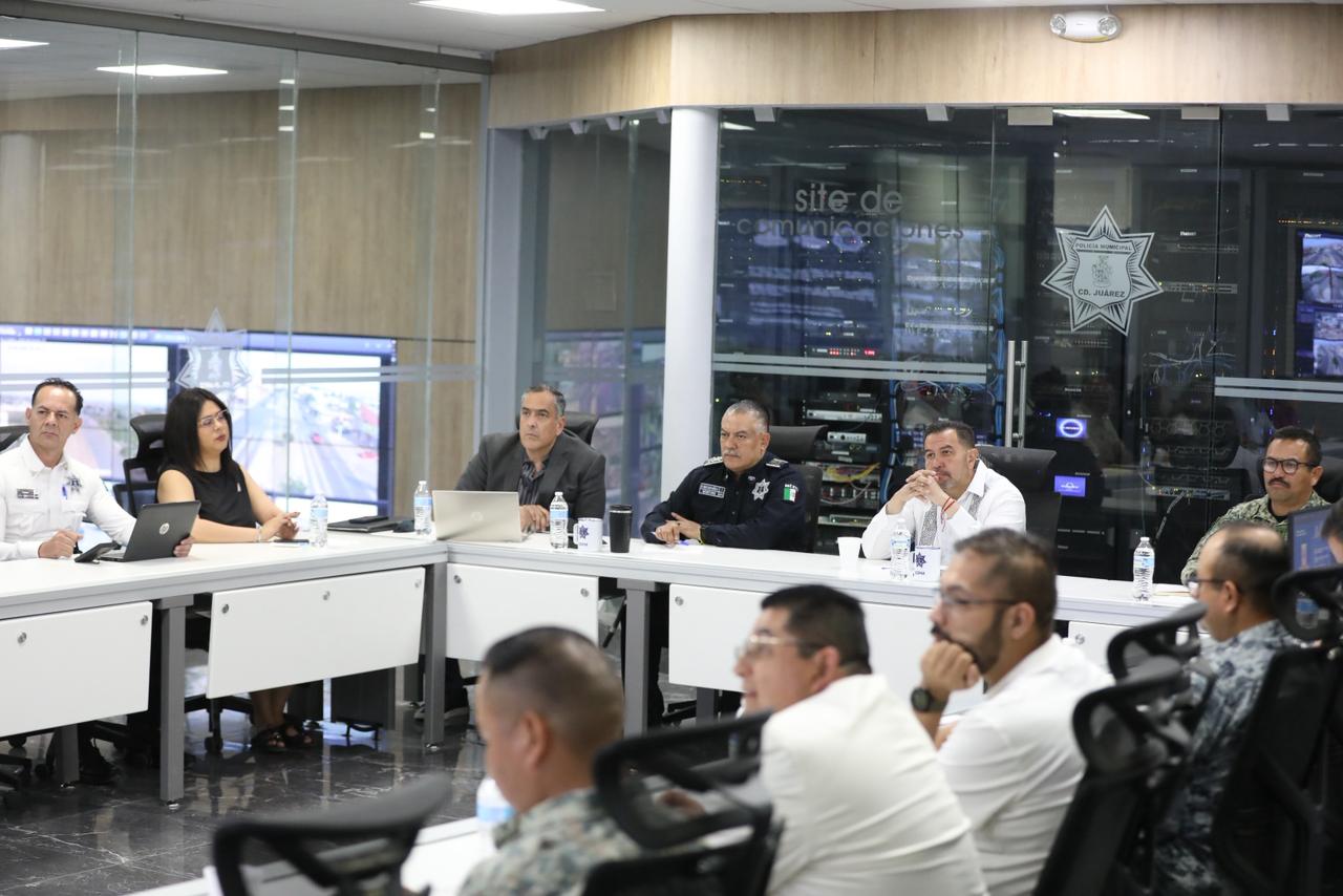 Encabeza el Presidente Pérez Cuéllar reunión de la Mesa de Seguridad