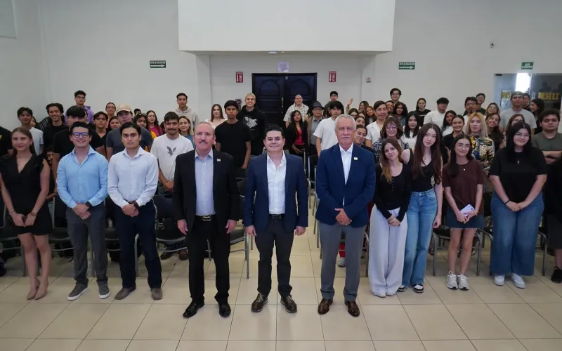 Firman Estado y URN convenio para fortalecer servicio social estudiantil