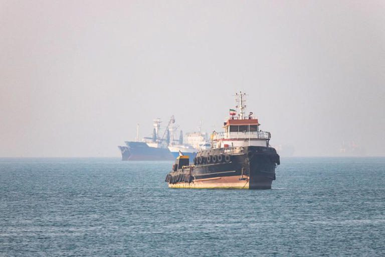 EEUU e Irán intensifican los ataques en su lucha por el control del golfo Pérsico