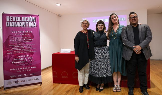 “REVOLUCIÓN DIAMANTINA” DE GABRIELA ORTIZ ESTALLA POR PRIMERA VEZ EN EL PALACIO DE BELLAS ARTES