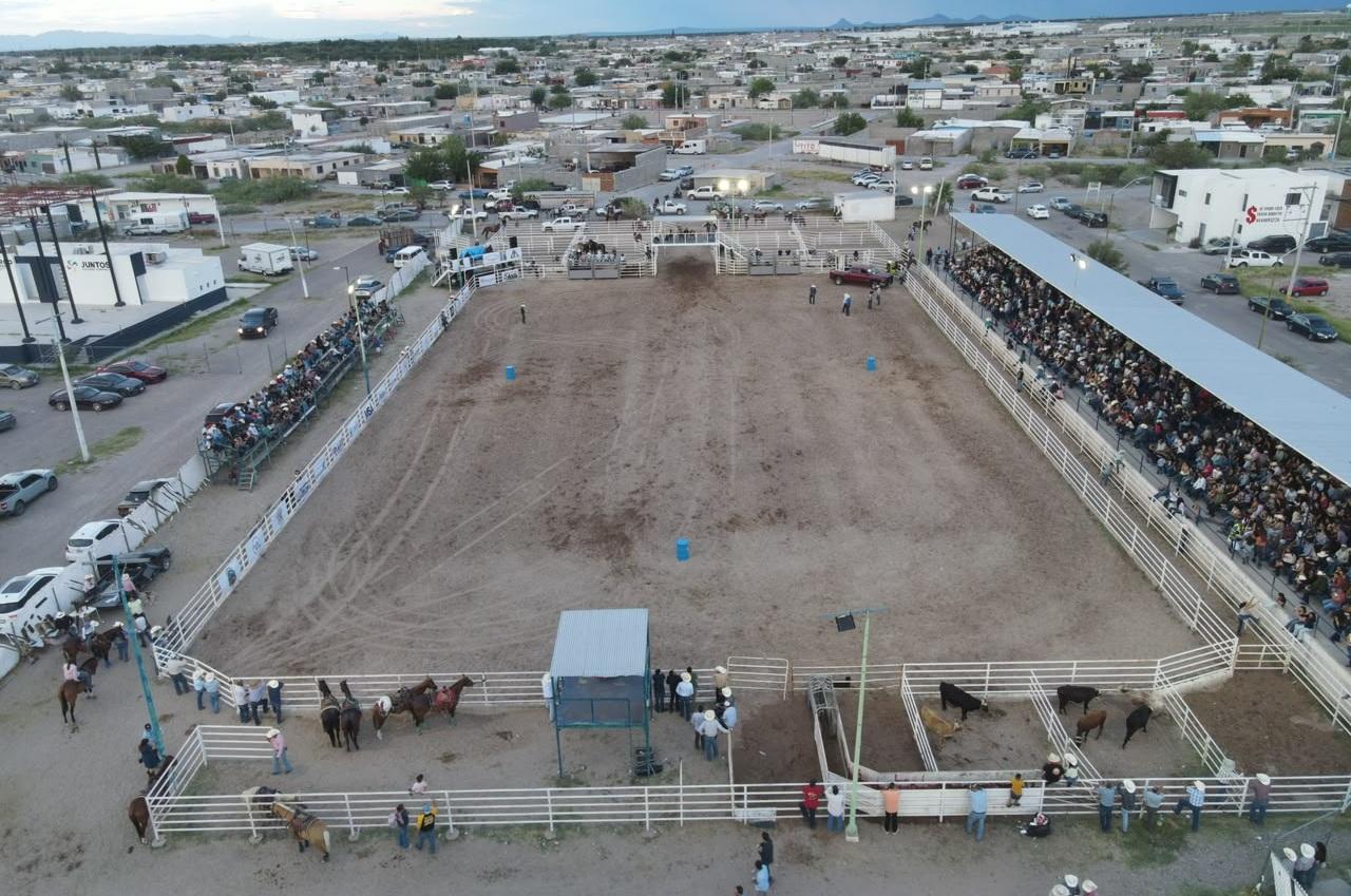 Participa comunidad universitaria en Rodeo UTCam 2026