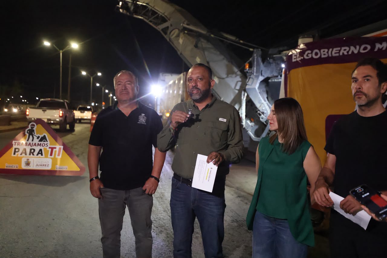 Supervisa alcalde Ortiz Orpinel trabajos nocturnos de repavimentación en la avenida Tecnológico