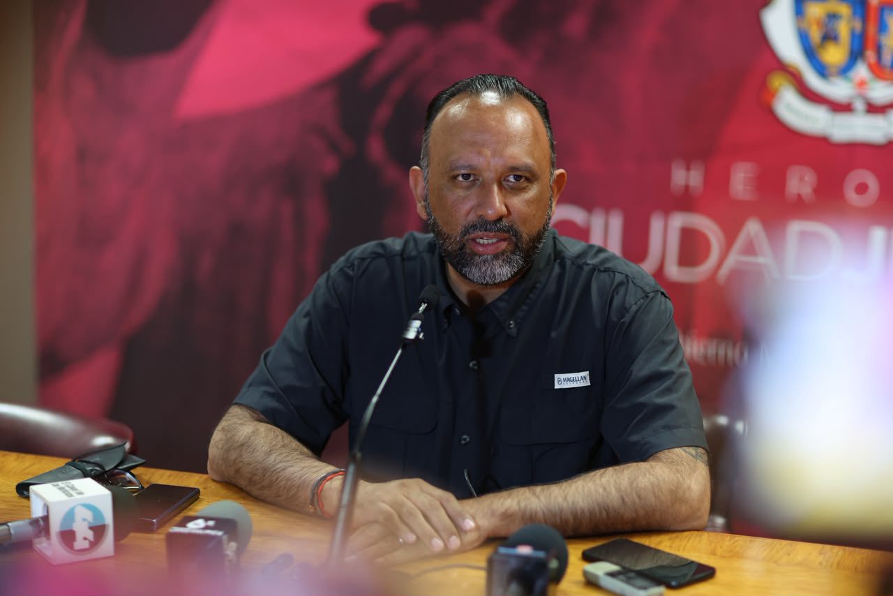 Juárez apoya las nuevas inversiones y el turismo