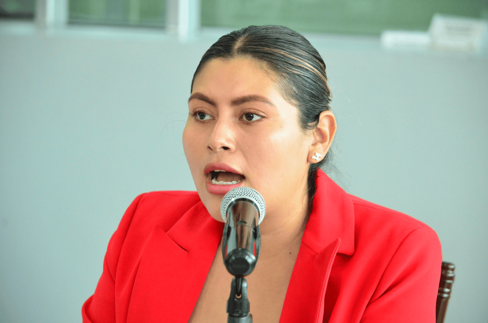 Fiscalía Especializada en Atención a Mujeres debe mejorar su servicio a la ciudadanía: Congreso