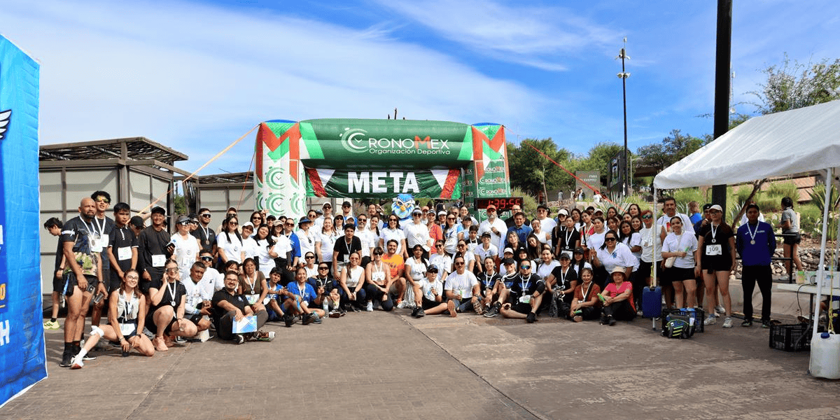 Celebra Upnech su 15 aniversario con carrera pedestre